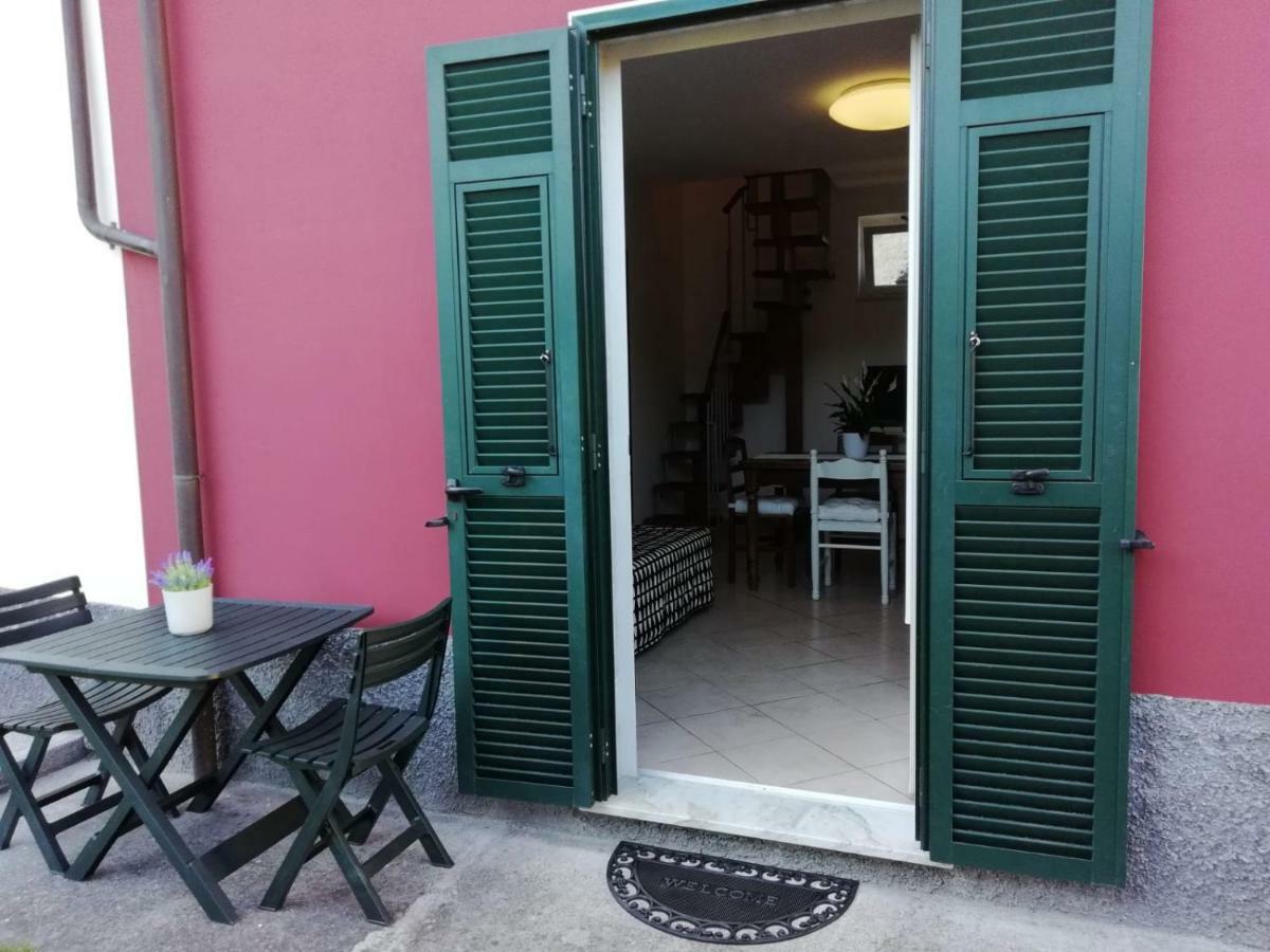 Villa Ca' En Tu Ciosu à Beverino Extérieur photo